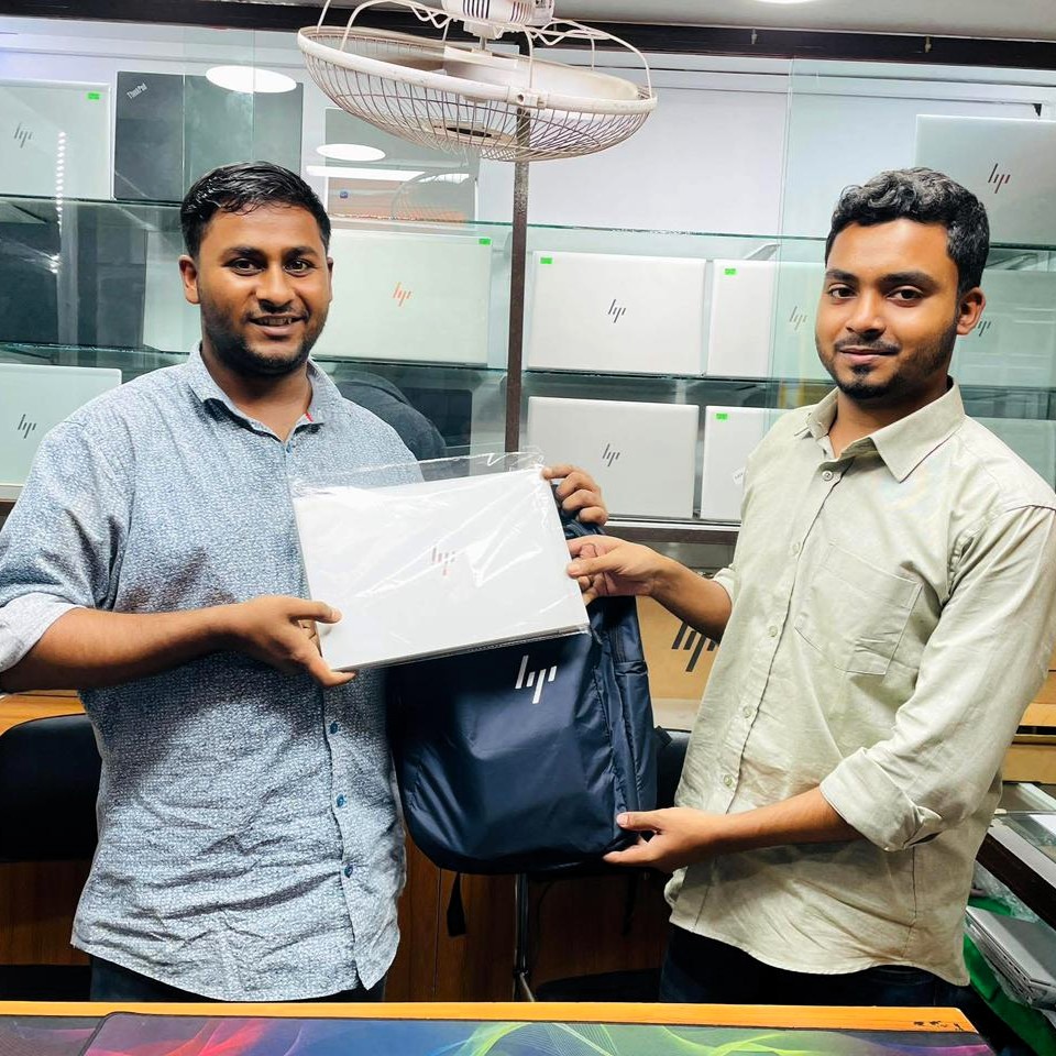 Customer review photo after purchasing a laptop from Dhaka Technology