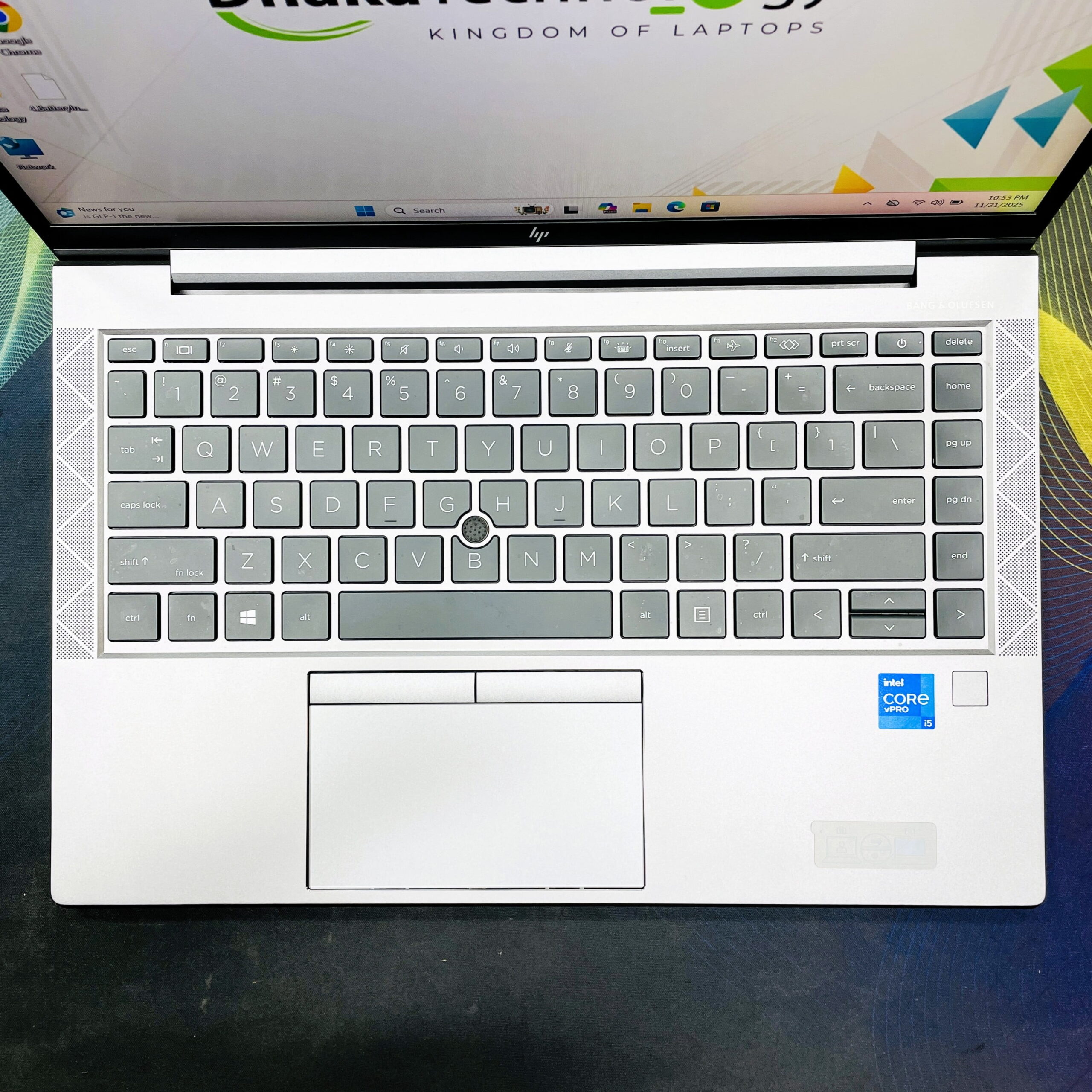 HP ZBook Firefly 14 G8 – Core i5 1145G7 (11th Gen) | Mobile workstation Laptop - Image 3