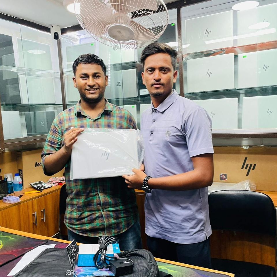 Customer review photo after purchasing a laptop from Dhaka Technology